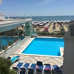 Hotel Niagara