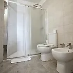Niagara Hotel