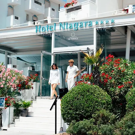 Hotel Niagara 4*